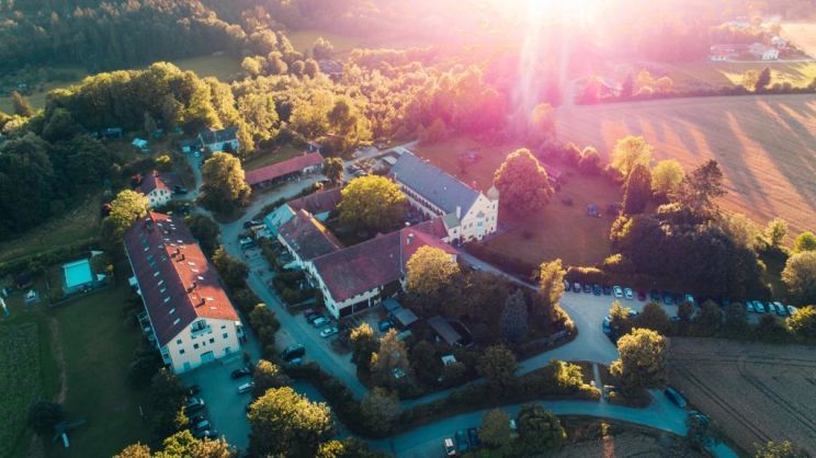 Schloss Hart - Trinken. Essen. Feiern.