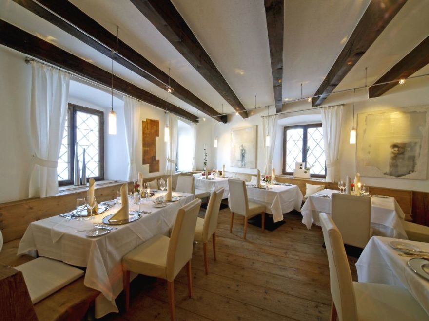 Gasthaus zu Schloss Hellbrunn
