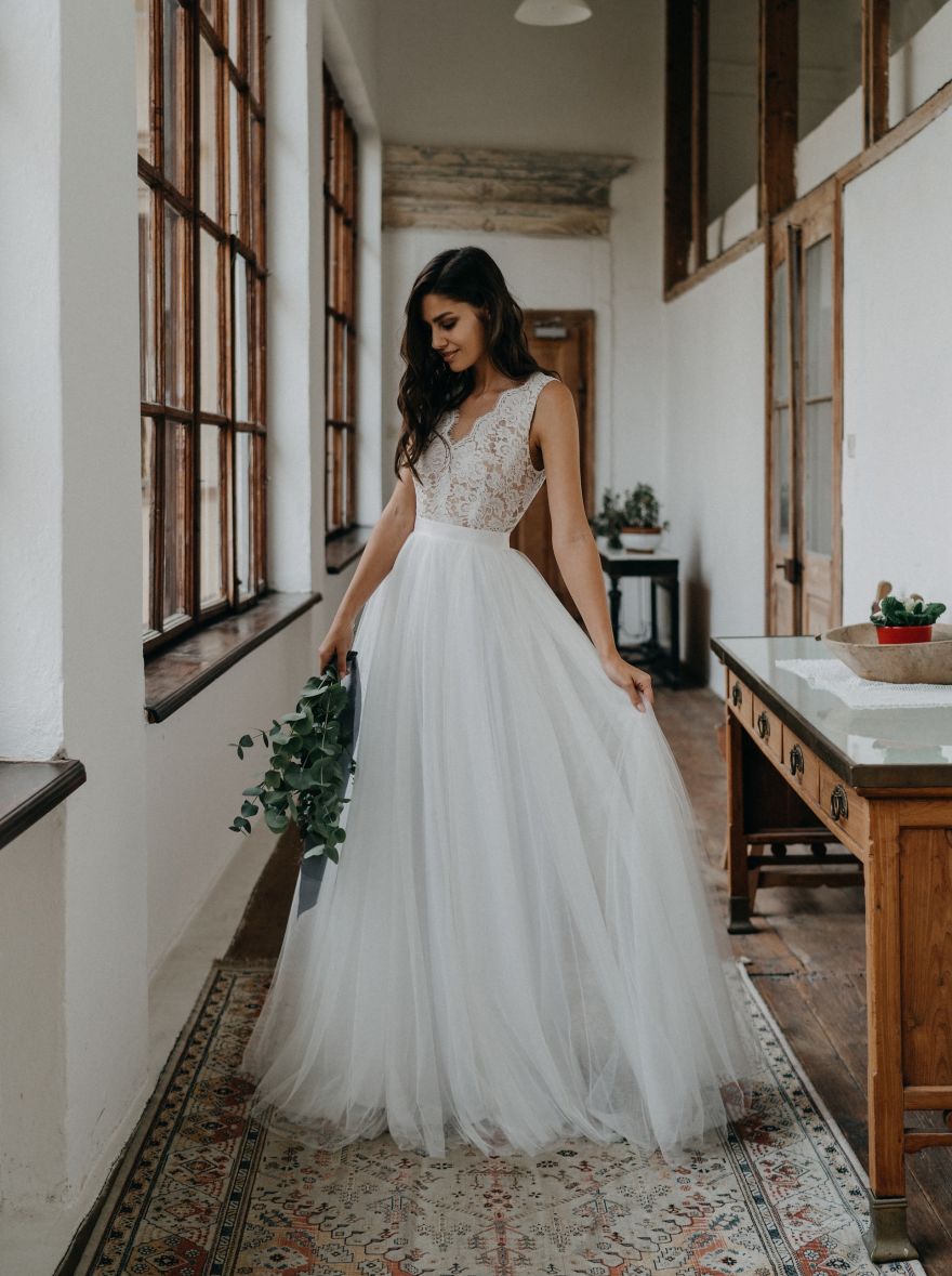 Simone Steiner Bridal