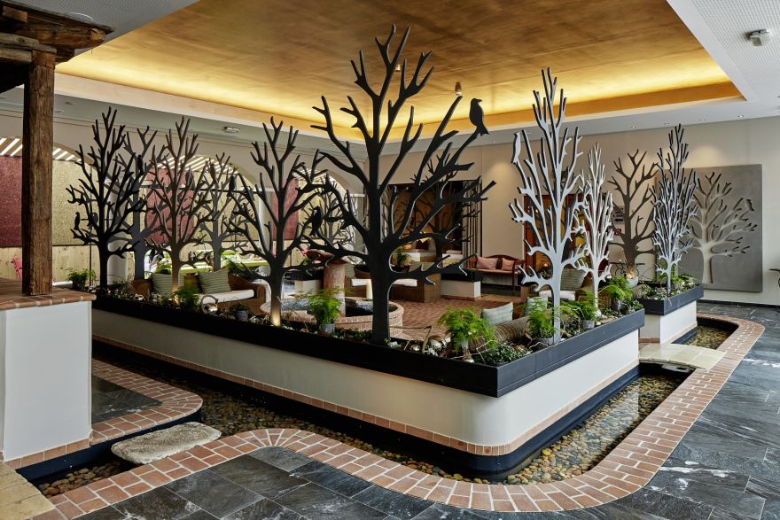DAS RONACHER Therme & Spa Resort *****S