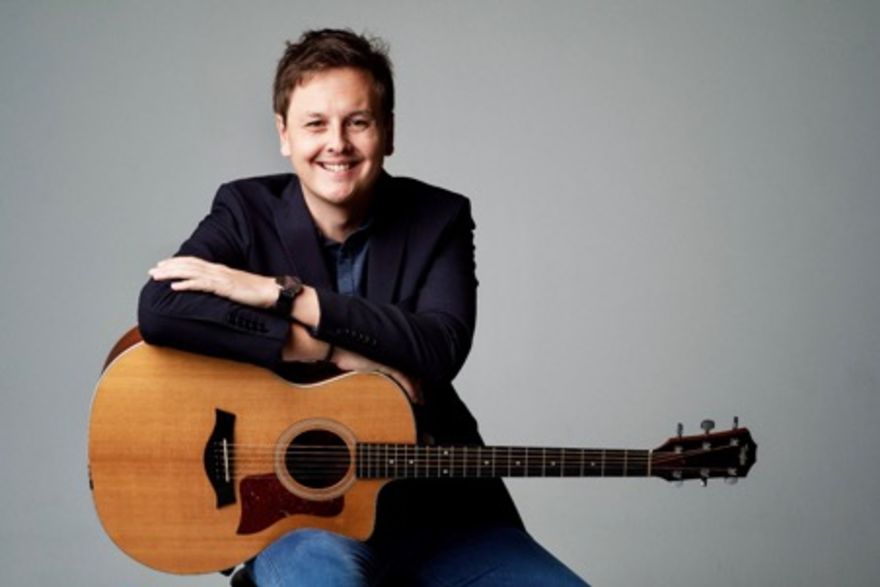 Ronny Kohler (Sänger & Gitarrist)