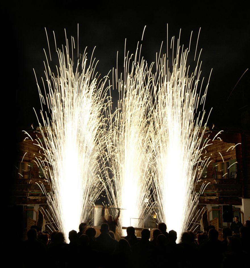 Andreas Szymonik - feuershow.at