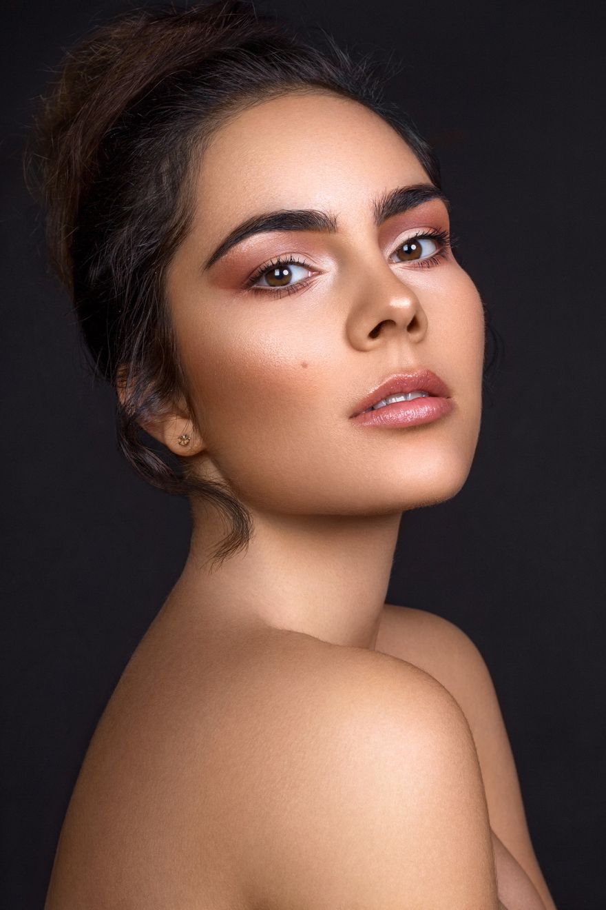 Carina Denise - Makeup Artist