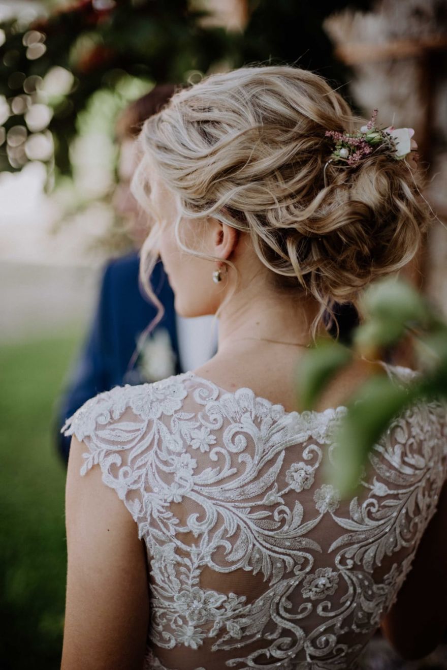 EckHaart Hairstyle & Beauty