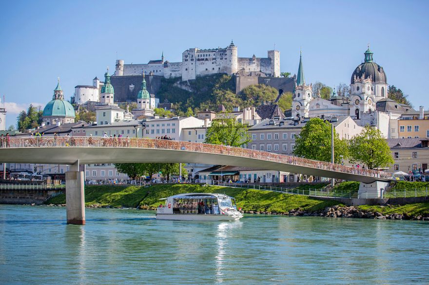 Salzburg Stadt Schiff-Fahrt