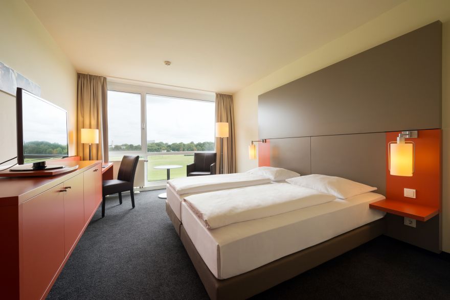 ATLANTIC Hotel Galopprennbahn