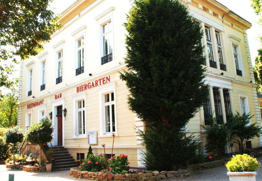 Villa Au