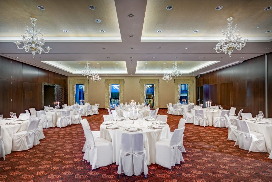 Grand Hotel River Park, a Luxury Collection by Marriott