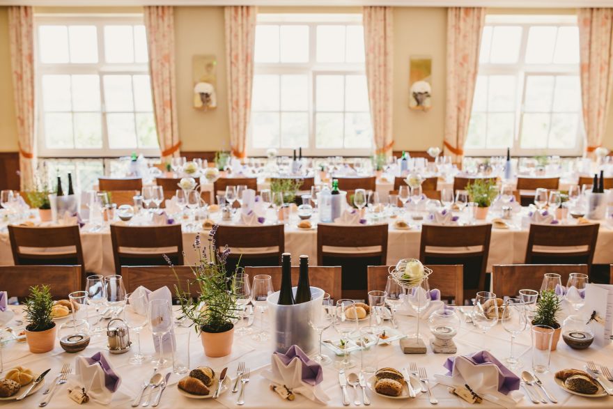© https://media.hochzeit.click/image/upload/w_1800,c_fill,dpr_auto,f_auto/v1666109161/hochzeitclick01/32844/stiftsrestaurant-melk.jpg Stiftsrestaurant Melk