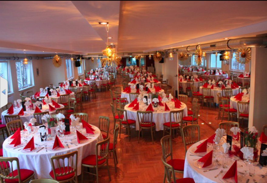 © https://media.hochzeit.click/image/upload/w_1800,c_fill,dpr_auto,f_auto/v1666109421/hochzeitclick01/2791/Bildschirmfoto-2015-12-24-um-15.png Tanzschule Chris