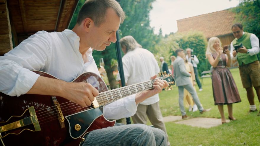 Charlie Kager - Fingerstyle Gitarrist