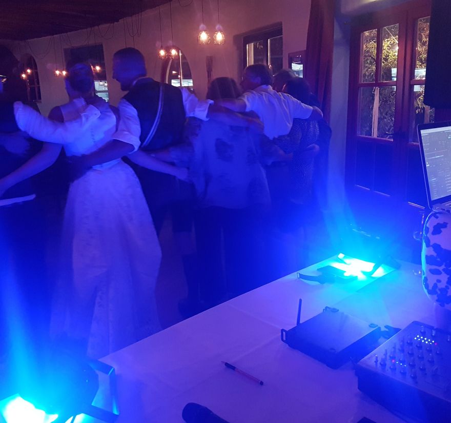 AVALII - DJ-Service