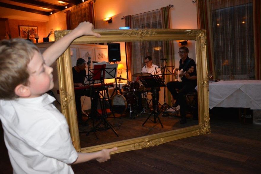 Martini Rosso Music