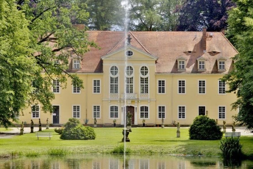 Barockschloss Oberlichtenau