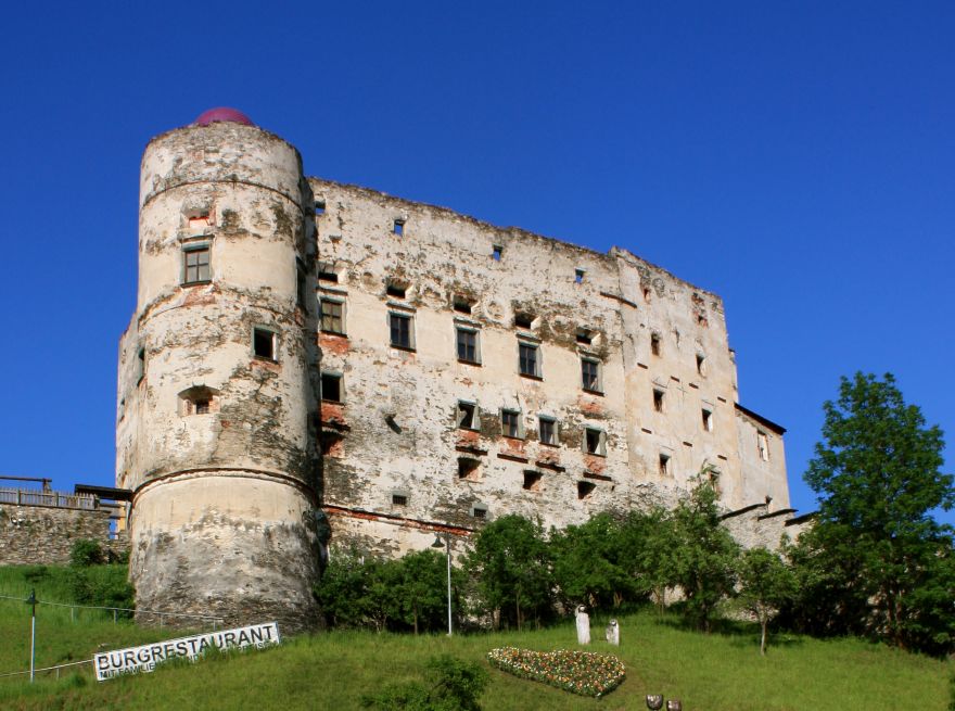 © https://media.hochzeit.click/image/upload/w_1800,c_fill,dpr_auto,f_auto/v1686223377/hochzeitclick01/2520/426463.jpg Alte Burg Gmünd