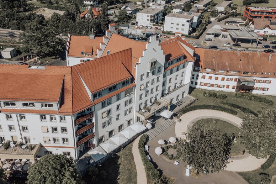 © https://media.hochzeit.click/image/upload/w_1800,c_fill,dpr_auto,f_auto/v1686223718/hochzeitclick01/2587/187654.jpg Badehaus Seehotel am Kaiserstrand