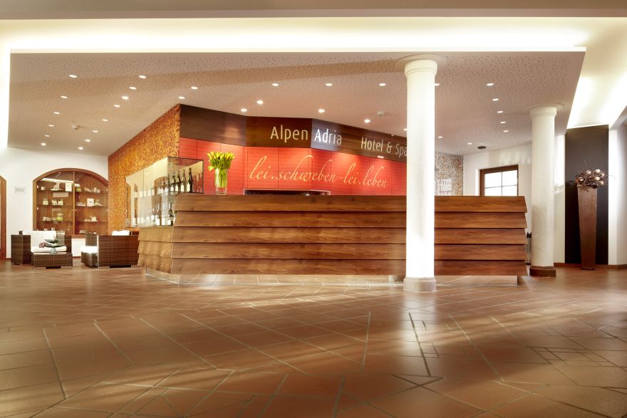 © https://media.hochzeit.click/image/upload/w_1800,c_fill,dpr_auto,f_auto/v1686223905/hochzeitclick01/2258/1060.jpg Alpen Adria Hotel & Spa