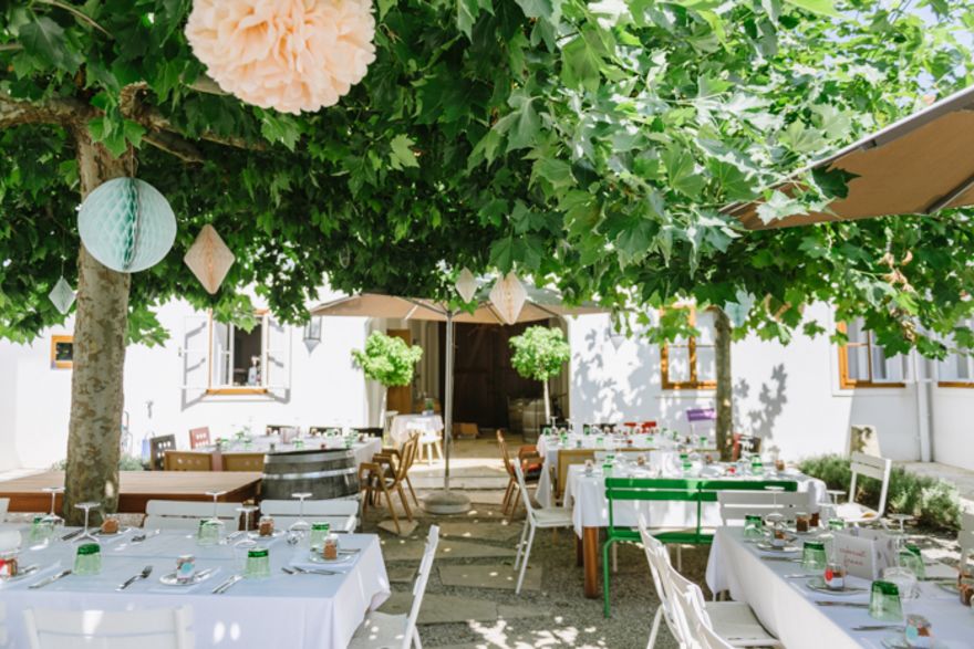 © https://media.hochzeit.click/image/upload/w_1800,c_fill,dpr_auto,f_auto/v1686223999/hochzeitclick01/2397/25879.jpg Gut Purbach