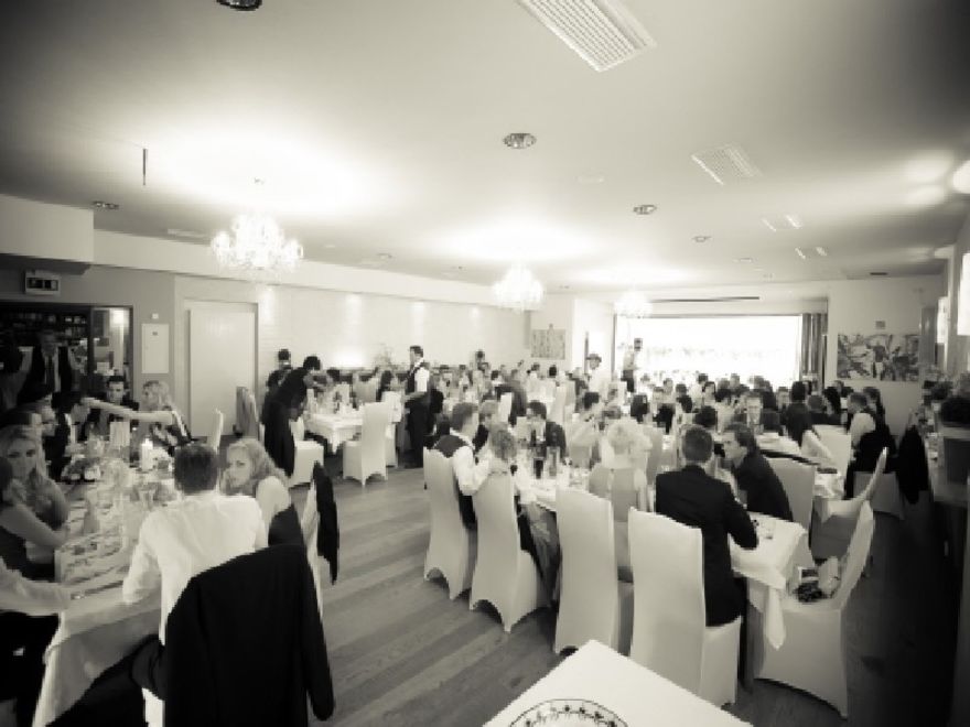 © https://media.hochzeit.click/image/upload/w_1800,c_fill,dpr_auto,f_auto/v1686224023/hochzeitclick01/2255/2871.jpg Gasthaus Badhaus