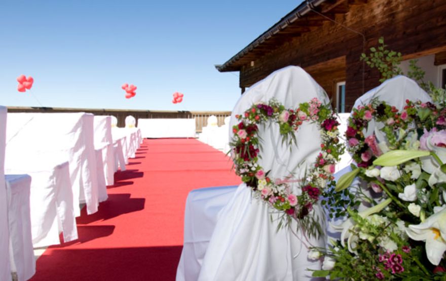 © https://media.hochzeit.click/image/upload/w_1800,c_fill,dpr_auto,f_auto/v1686224194/hochzeitclick01/2260/3423.jpg Alpenhaus am Kitzbüheler Horn
