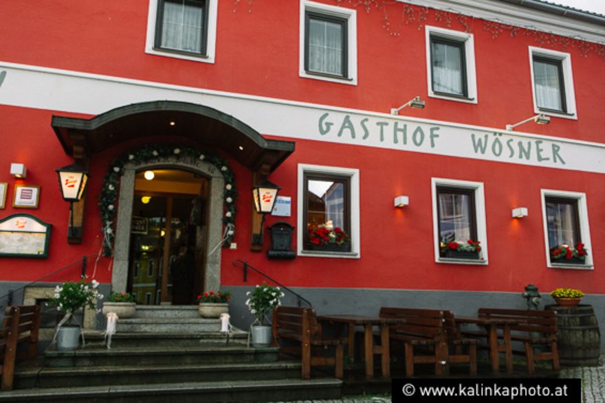 © https://media.hochzeit.click/image/upload/w_1800,c_fill,dpr_auto,f_auto/v1686224266/hochzeitclick01/43423/13662.jpg Gasthaus Wösner