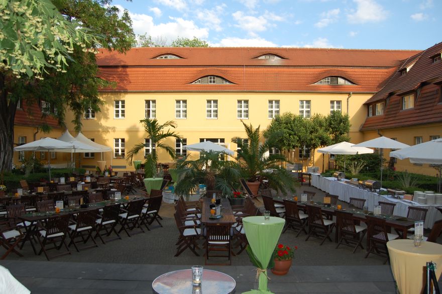 Hotel VIERSEITHOF Luckenwalde