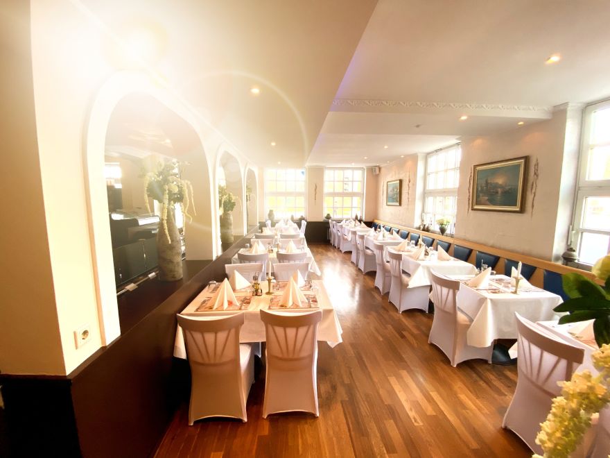 Hotel und Restaurant Kolossos in Neuss am Rhein
