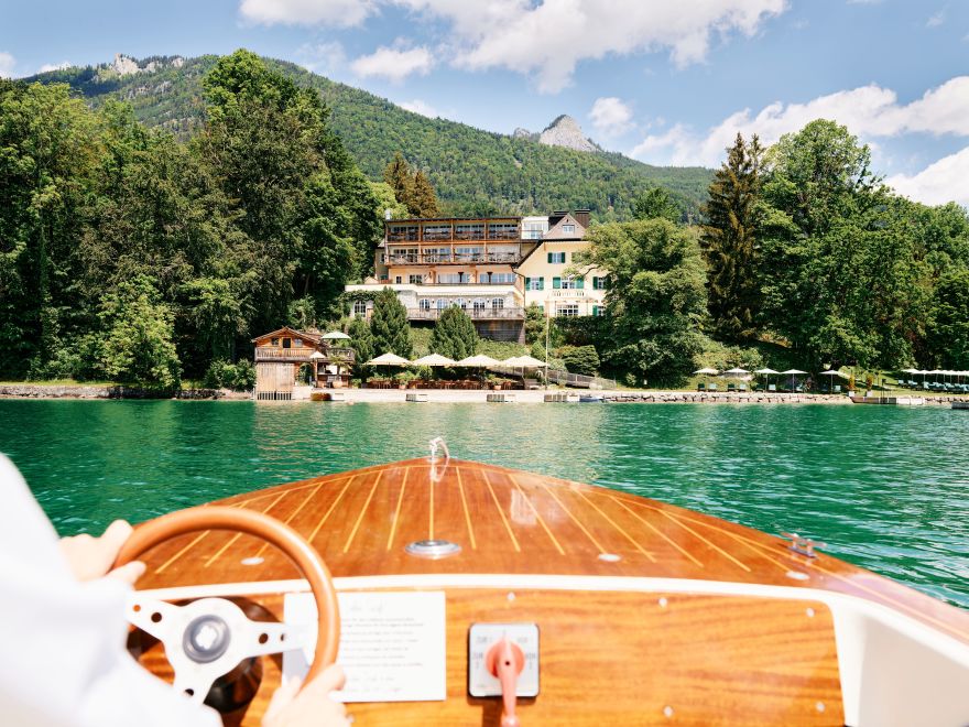 © https://media.hochzeit.click/image/upload/w_1800,c_fill,dpr_auto,f_auto/v1706862193/hochzeitclick01/3187/landhauszuappesbach-hochzeitslocation-aus-SanktWolfgangamSee-uebersicht-by-hochzeitclick-1706862158771.jpg Landhaus zu Appesbach