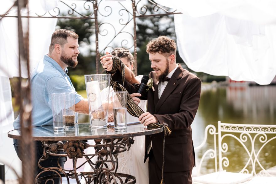 Andreas Handschuh - Hochzeitsredner aus Burgenland | Hochzeit.click