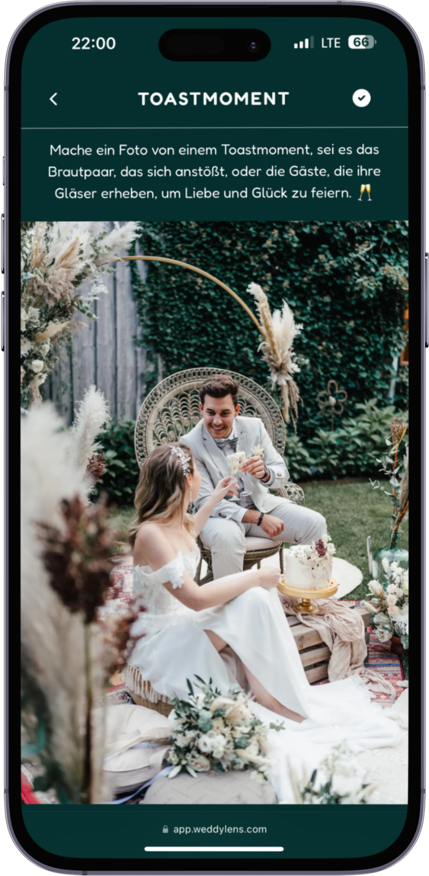 WeddyLens
