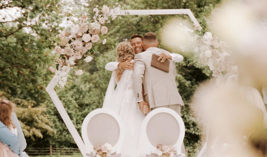 fnhnsn weddings