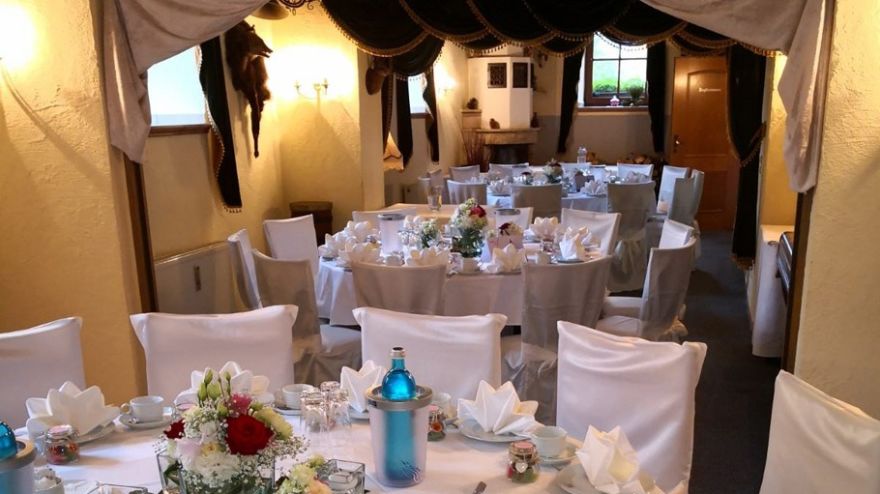 Elegant-Hotel 