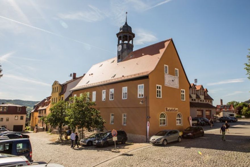 © https://media.hochzeit.click/image/upload/w_1800,c_fill,dpr_auto,f_auto/v1741252321/hochzeitclick01/afvcrnefebighmdg2zsl.jpg Artem Orbis