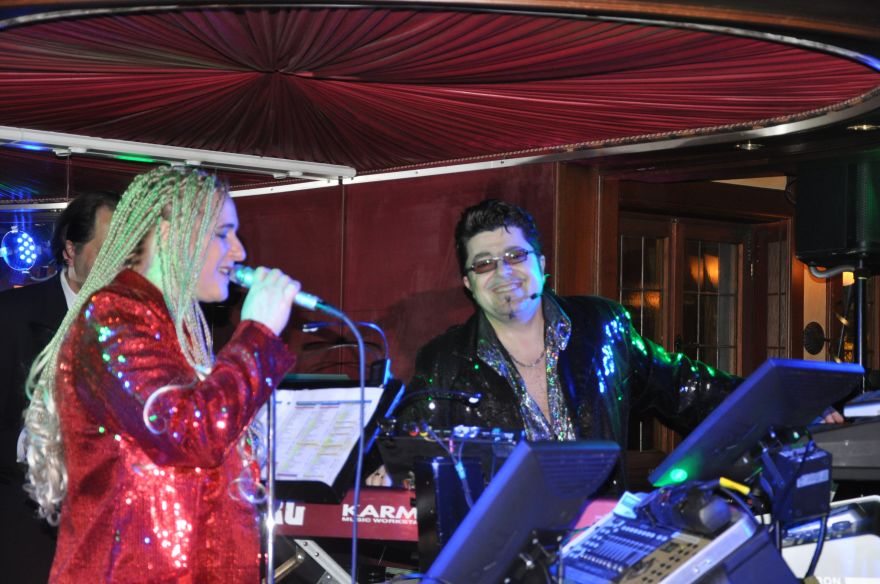 DENNY & BAND, PartyDuo/Trio mit DJ