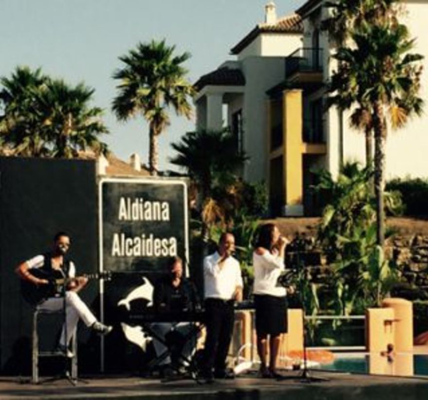 Isabella Hof & Nachtschwärmer