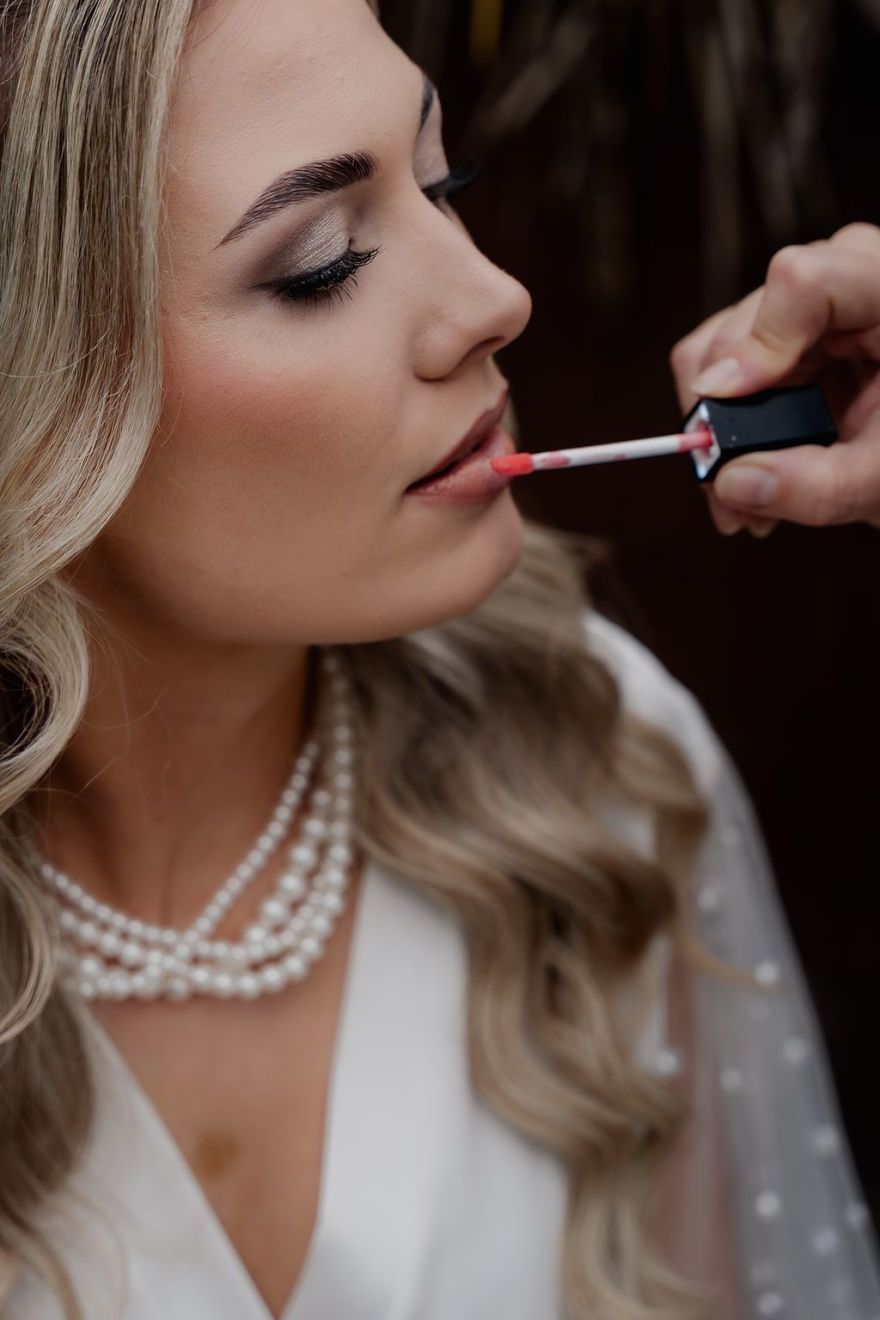 Andrea Ludwig - Make-up Artist