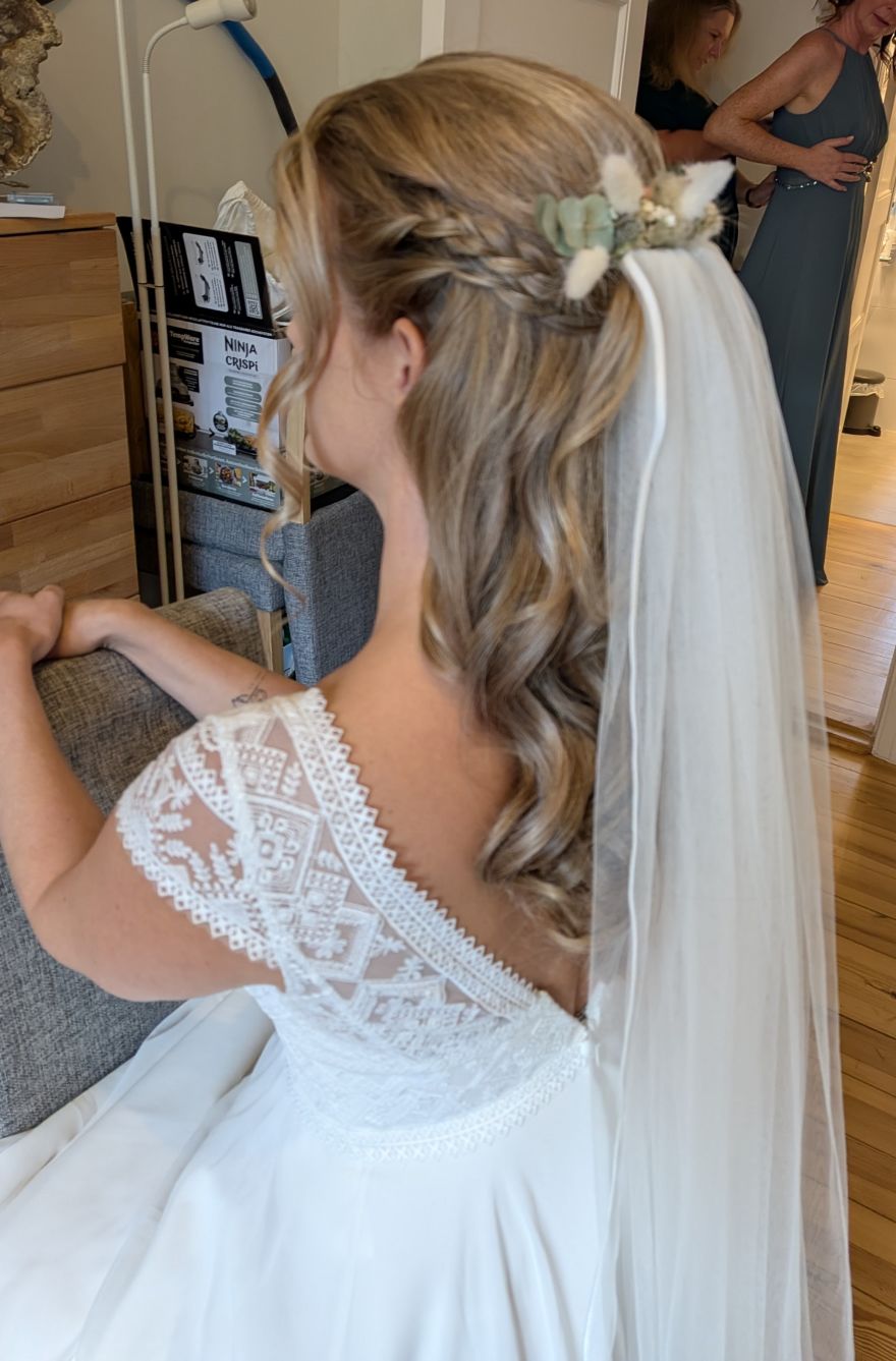 Ela Ewert, Hair & Make up Artist