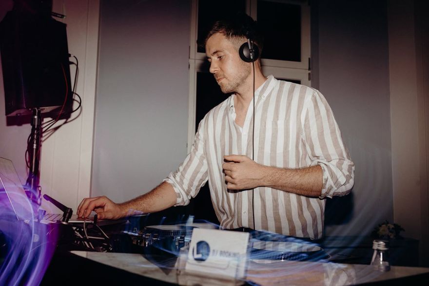 LL DJ Booking