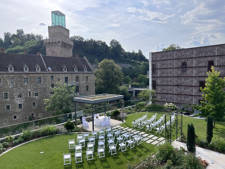 Das Schloss an der Eisenstrasse