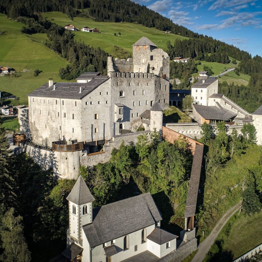 Burg Heinfels